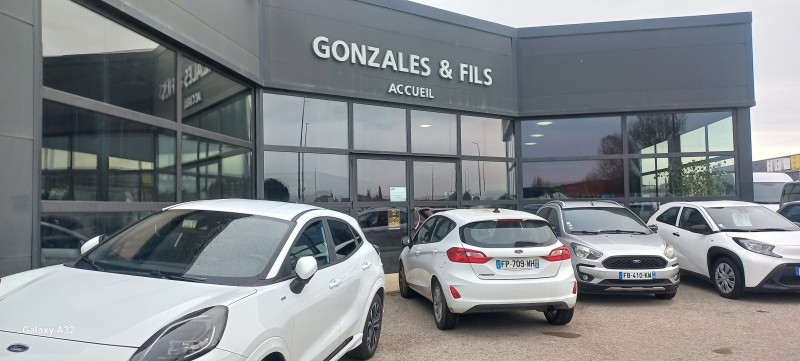 garage automobile pour entretien de véhicule hybride ou électrique toute marque sur Remoulins proche d'Uzès